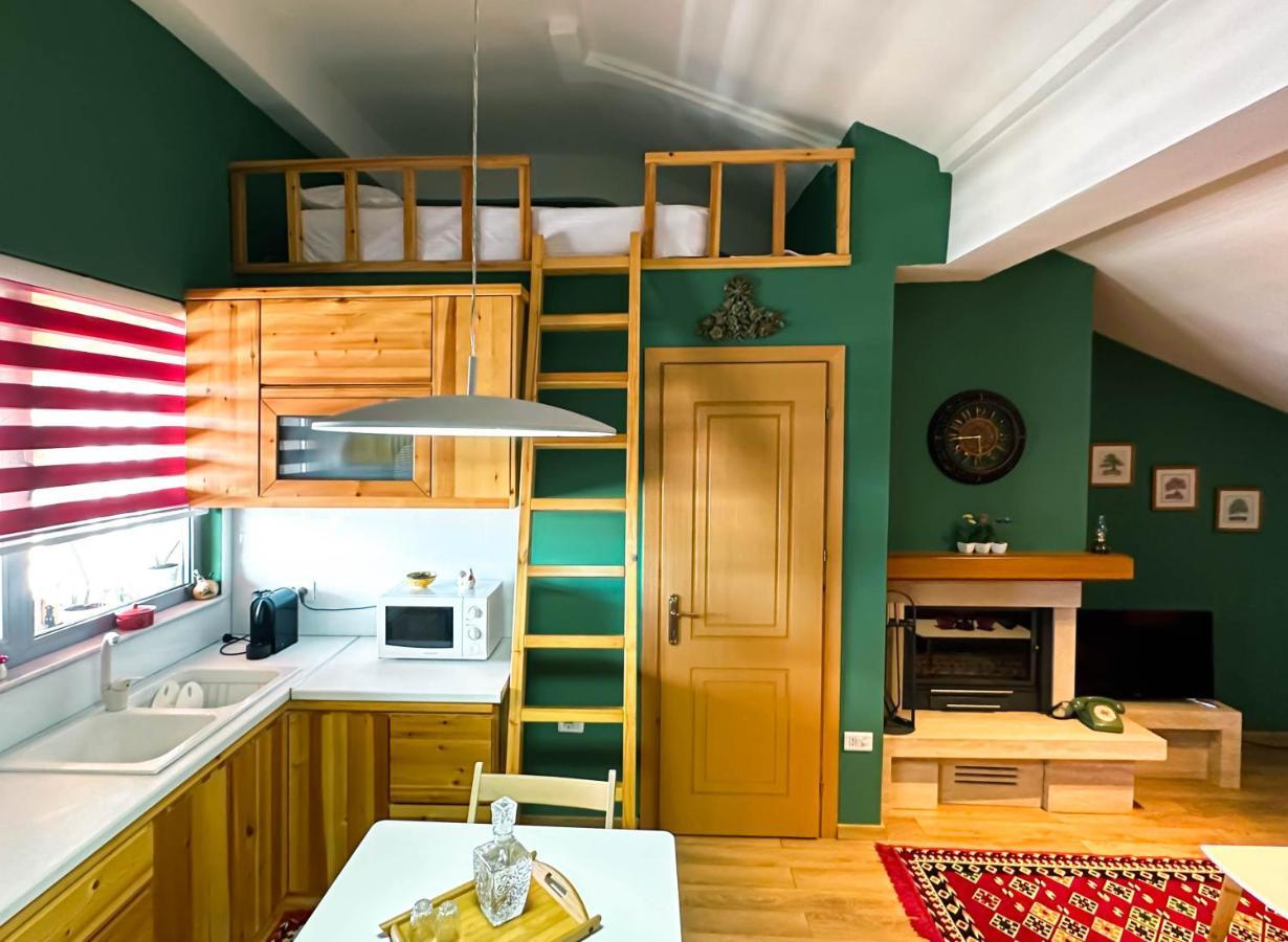 Cozy Elegance Above Korca Apartman Kültér fotó