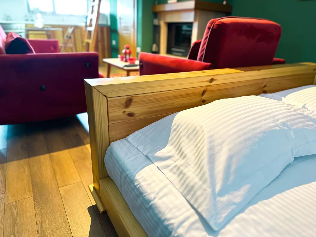 Cozy Elegance Above Korca Apartman Kültér fotó