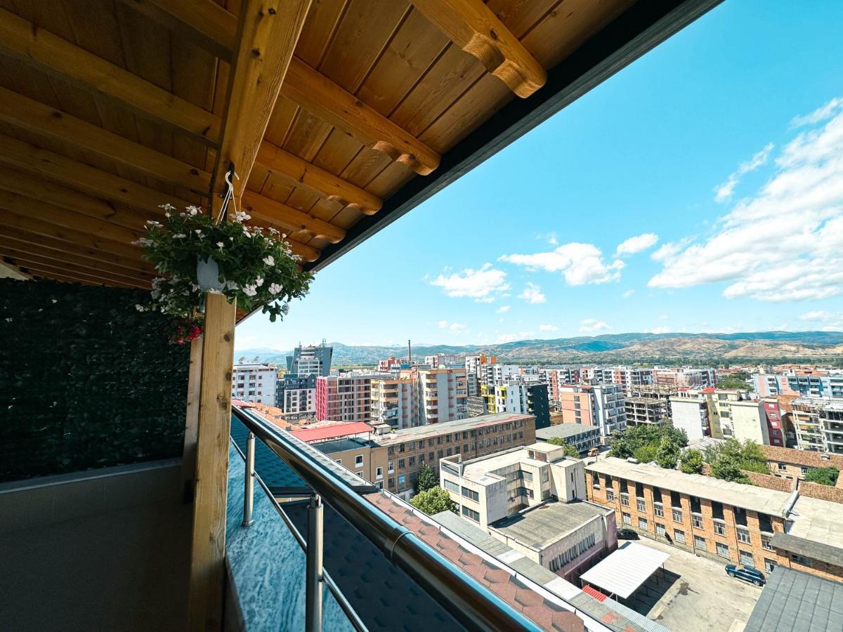 Cozy Elegance Above Korca Apartman Kültér fotó