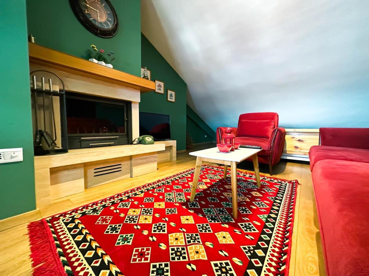 Cozy Elegance Above Korca Apartman Kültér fotó